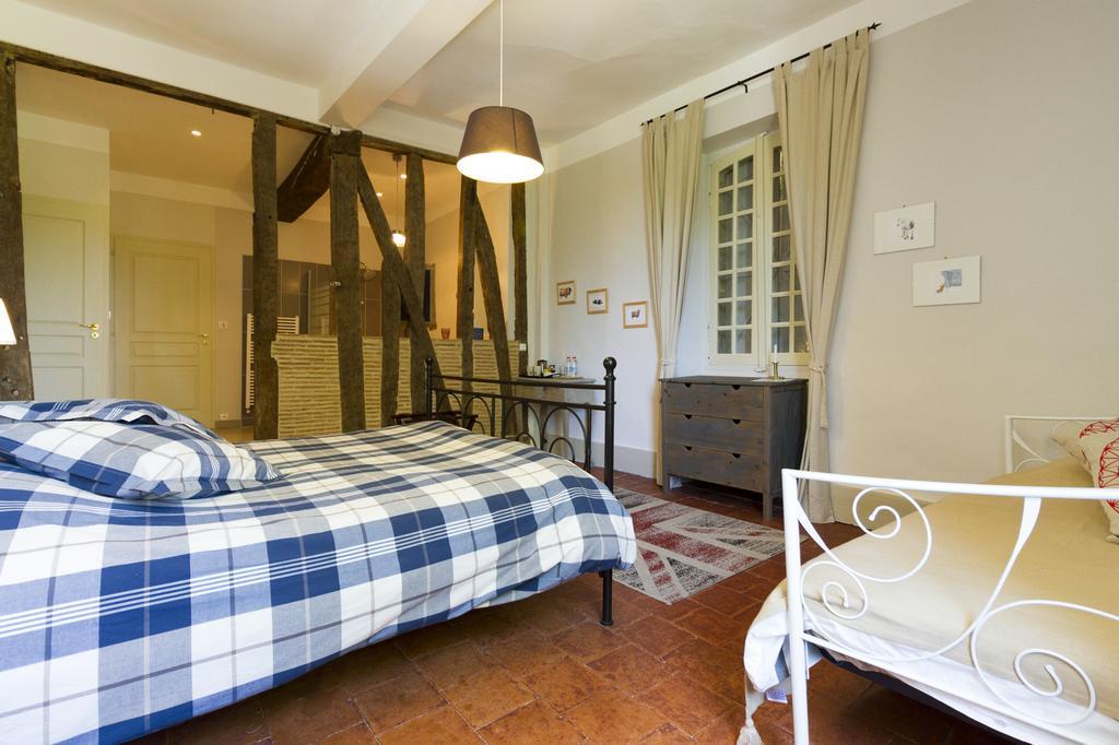 Le Gavachon Bed & Breakfast Leboulin Exterior foto